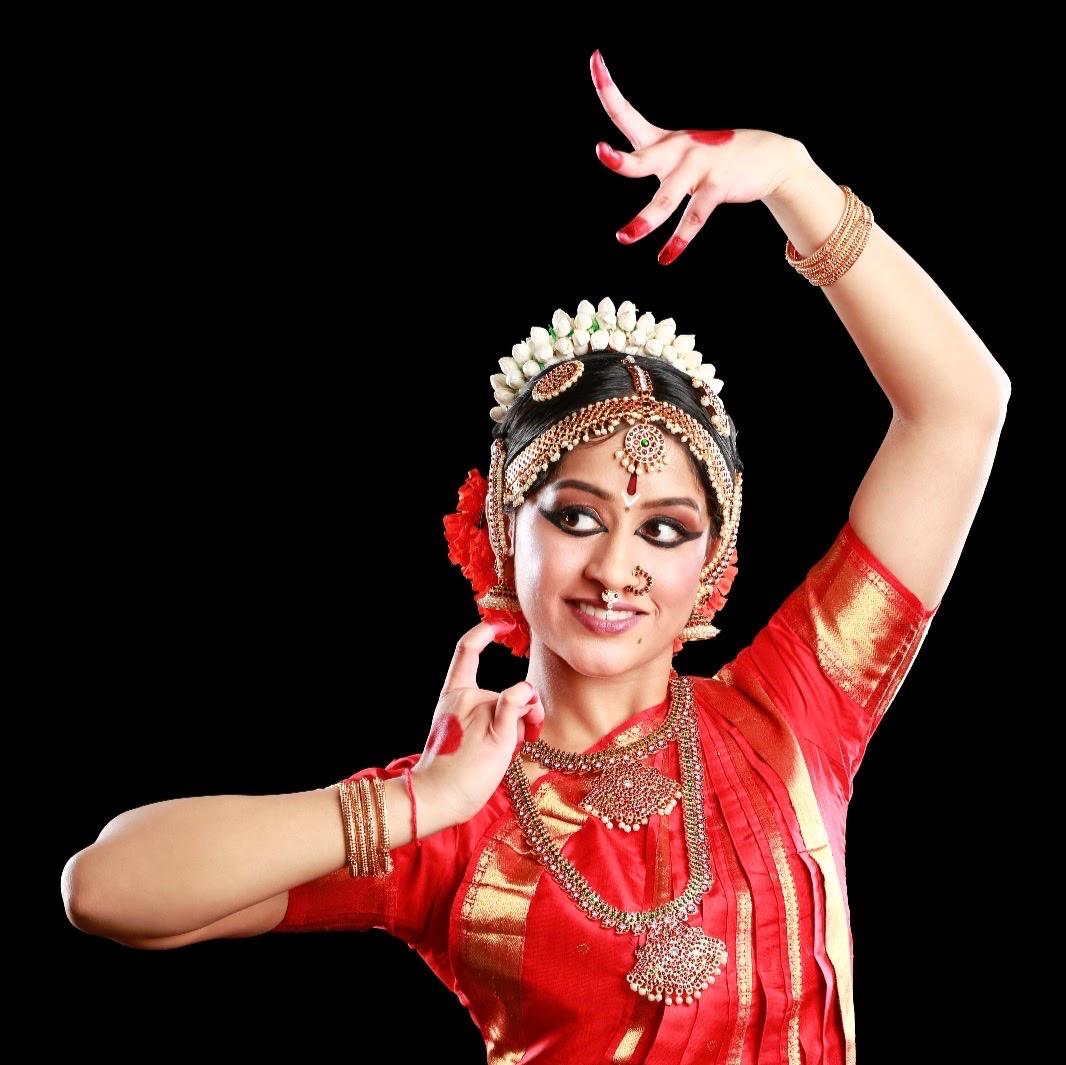 Arangetram photo of Jaya Choudhary, class of 2028, the 2025-2026 artistic director