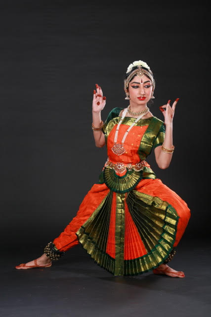 Arangetram photo of Vibha Srinivasan, class of 2026, the 2025-2026 president